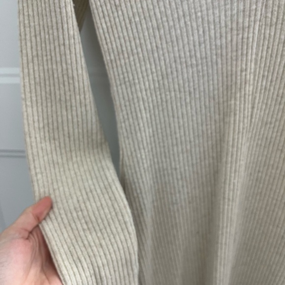 Zara Ribbed Dress - Picture 3 of 4